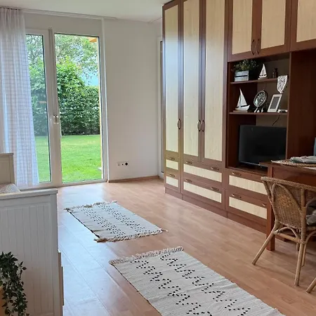 Balaton Nova Apartment-beachfront * Siófok