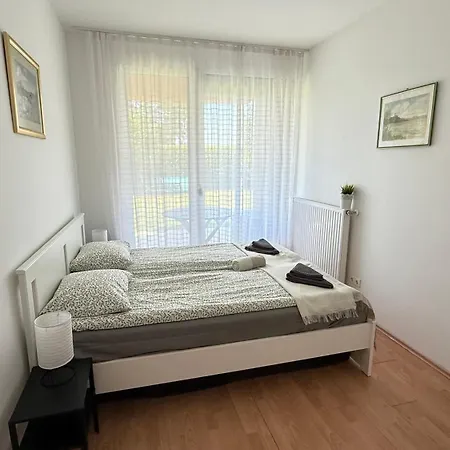 Balaton Nova Apartment-beachfront Lejlighed Siófok